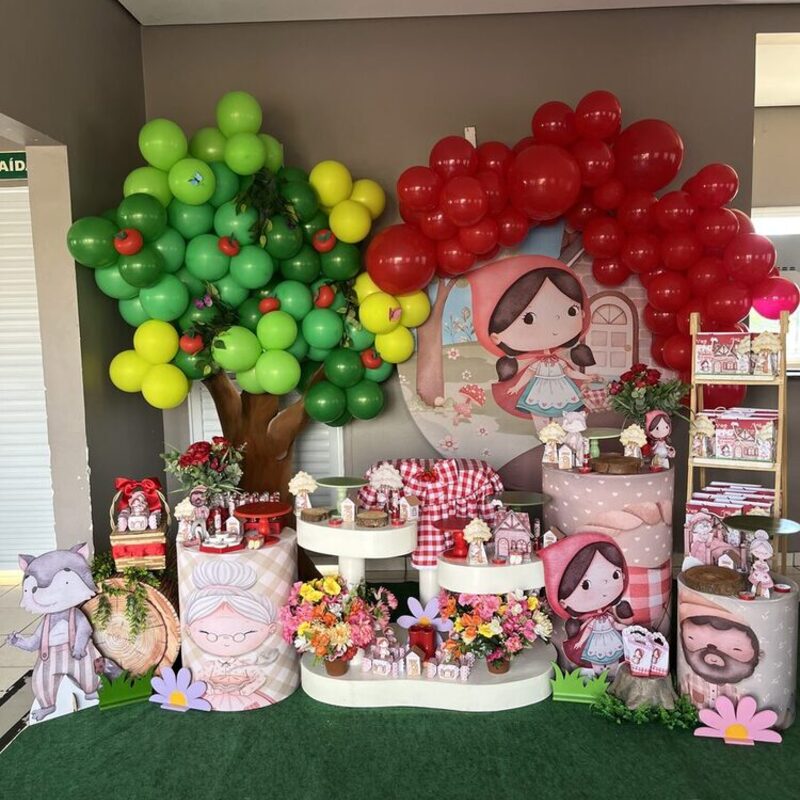 Decoração festa infantil Chapeuzinho Vermelho em Cuiabá — Mimos da Vivi