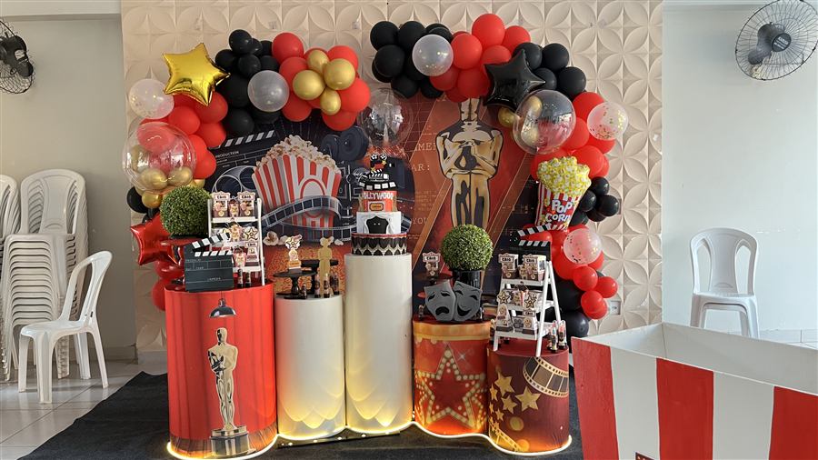 Decoração festa adulto Cinema Hollywood em Cuiabá — Mimos da Vivi