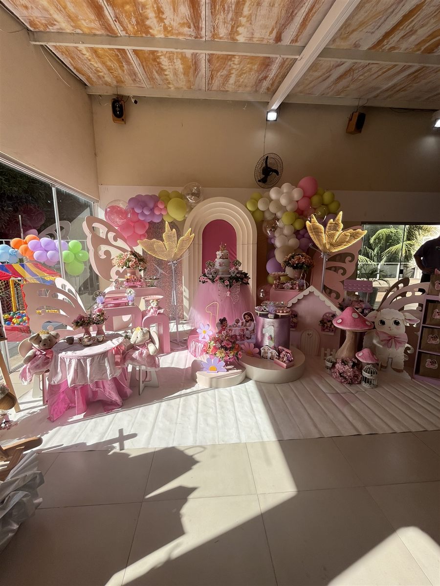 Decoração festa infantil Jardim das Fadas em Cuiabá — Mimos da Vivi